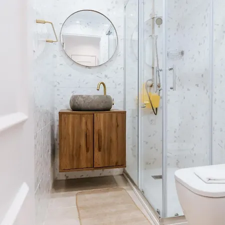 Almirante Reis Flat D Apartment *