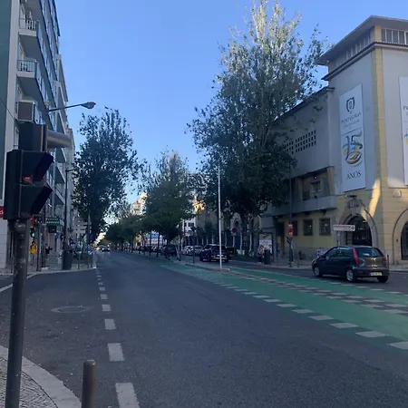 Almirante Reis Flat D *