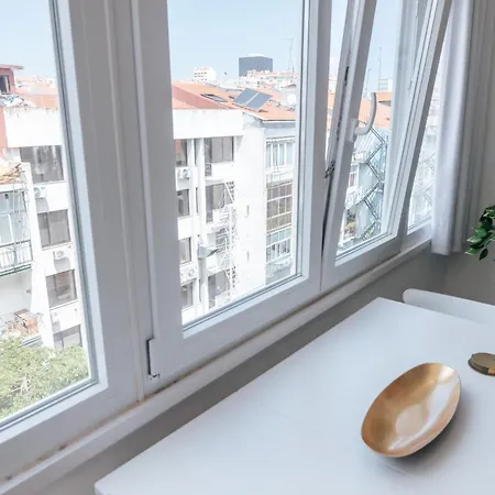 Almirante Reis Flat D Διαμέρισμα Lisboa