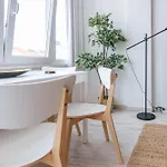 Appartement Almirante Reis Flat D *