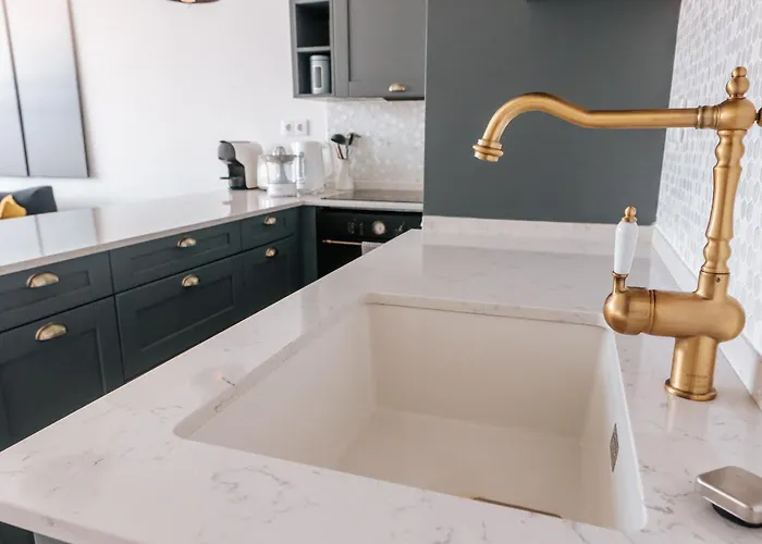 Almirante Reis Flat D Appartement Lissabon