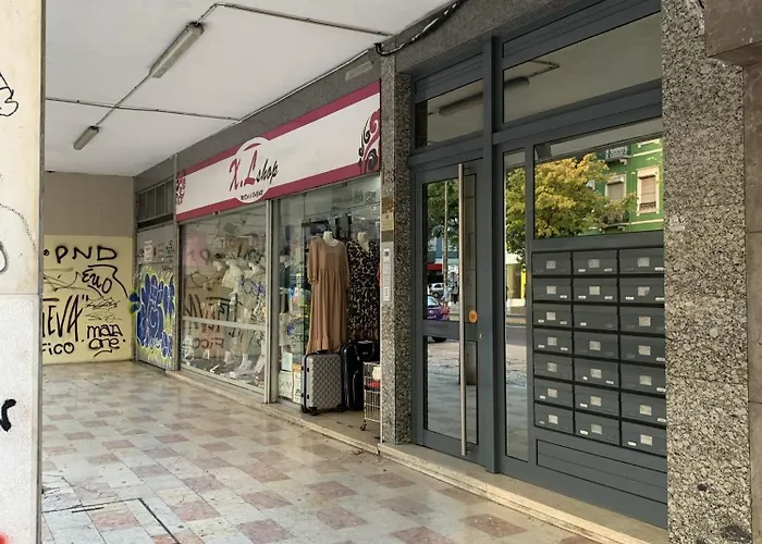 Almirante Reis Flat D *