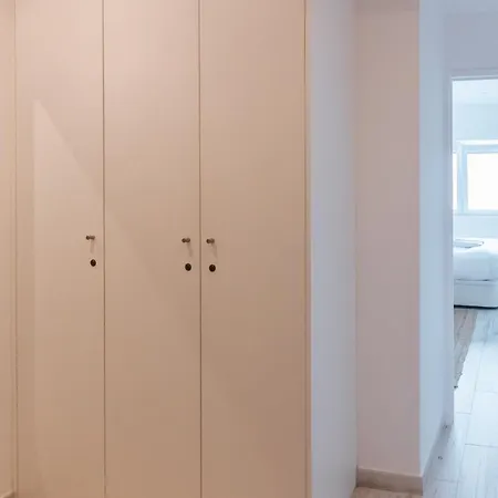 Apartman Almirante Reis Flat D