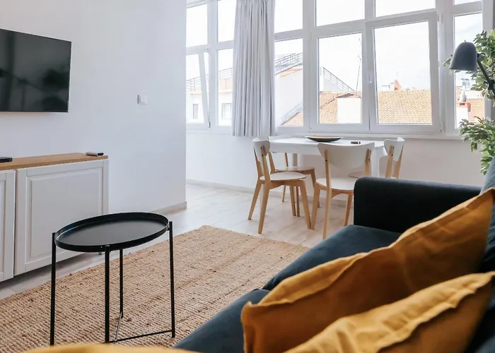 Almirante Reis Flat D Apartman